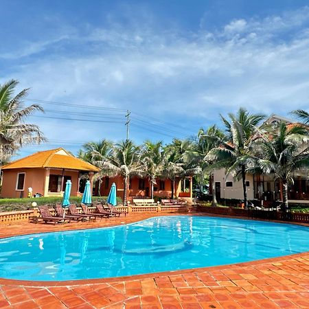 Blue Sailing Resort - Canh Buom Xanh Xom Tram エクステリア 写真